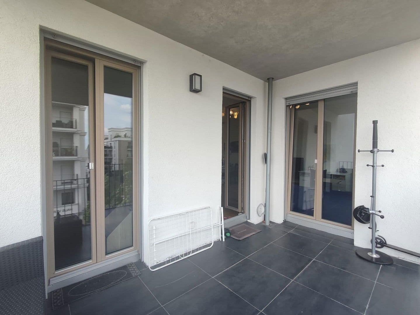 Prenájom bytu 3-izbový 74 m², Römischer Ring 48, Frankfurt am Main, Hesensko Prenájom bytu 3-izbový 74 m², Römischer Ring 48, Frankfurt am Main, Hesensko