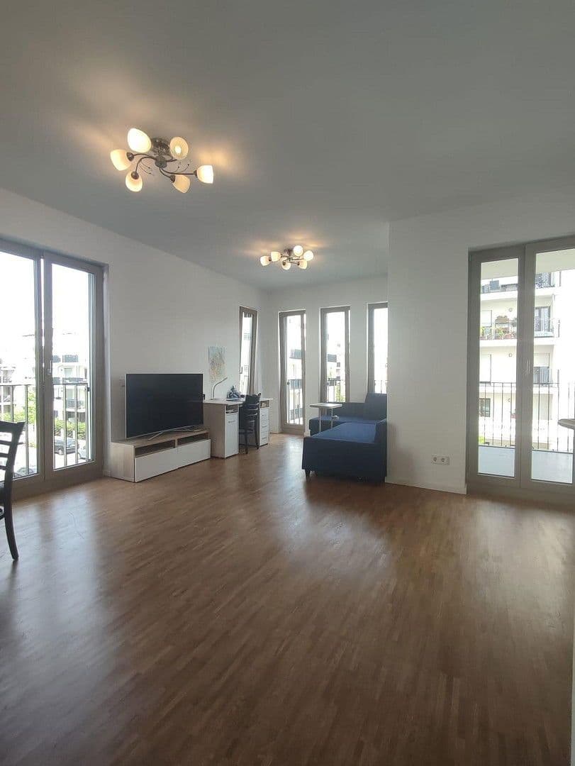Prenájom bytu 3-izbový 74 m², Römischer Ring 48, Frankfurt am Main, Hesensko Prenájom bytu 3-izbový 74 m², Römischer Ring 48, Frankfurt am Main, Hesensko