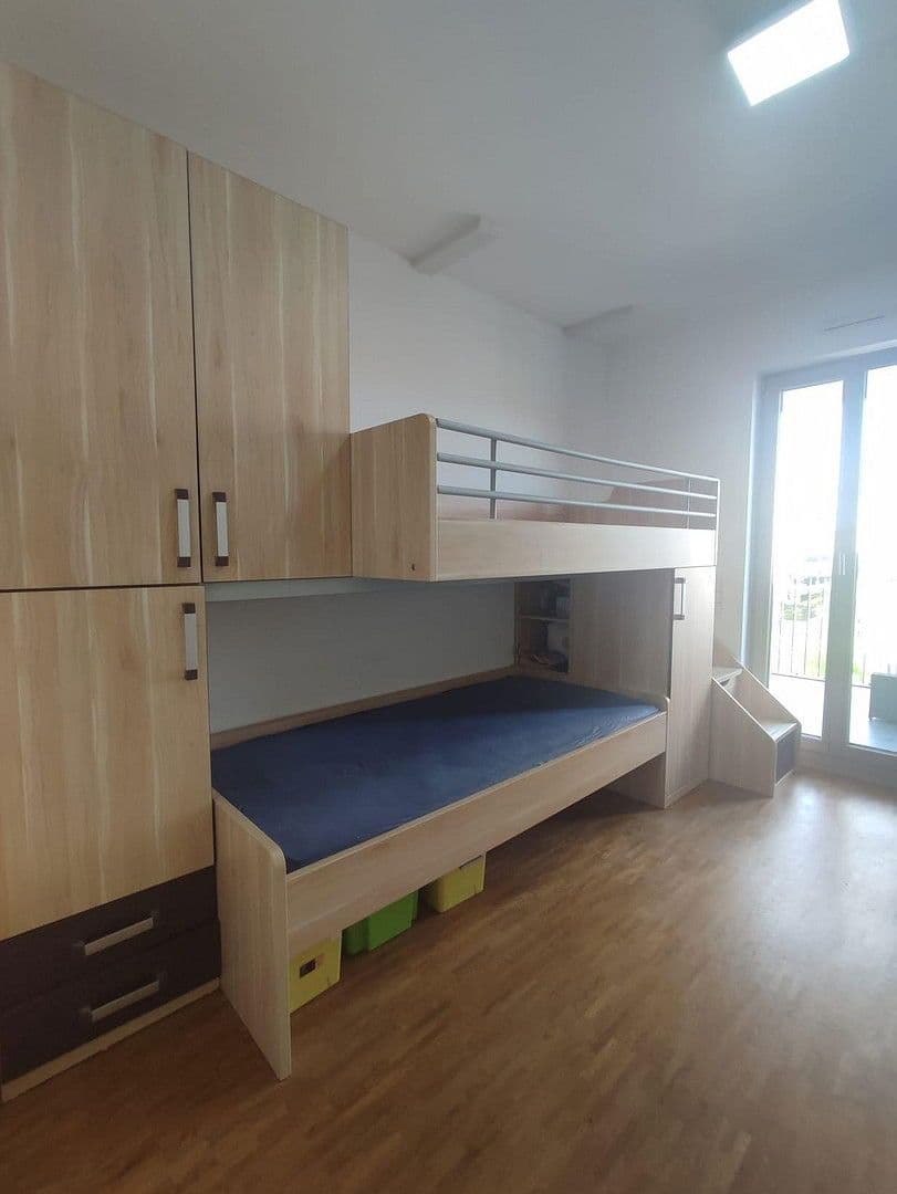 Prenájom bytu 3-izbový 74 m², Römischer Ring 48, Frankfurt am Main, Hesensko Prenájom bytu 3-izbový 74 m², Römischer Ring 48, Frankfurt am Main, Hesensko