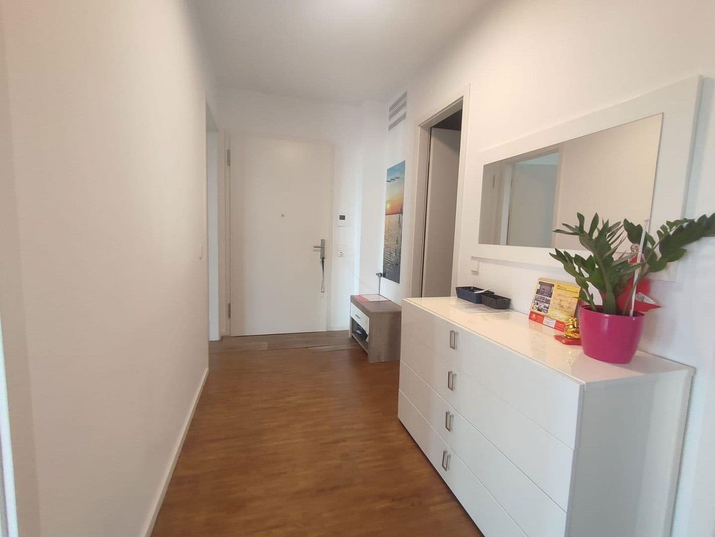 Prenájom bytu 3-izbový 74 m², Römischer Ring 48, Frankfurt am Main, Hesensko Prenájom bytu 3-izbový 74 m², Römischer Ring 48, Frankfurt am Main, Hesensko