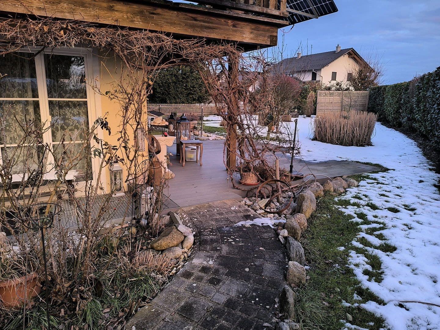 Predaj bytu 4-izbový 107 m², Söchtenau, Bavorsko Predaj bytu 4-izbový 107 m², Söchtenau, Bavorsko