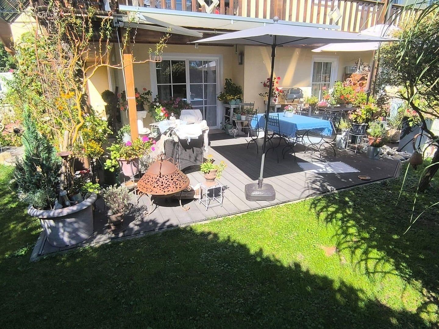 Predaj bytu 4-izbový 107 m², Söchtenau, Bavorsko Predaj bytu 4-izbový 107 m², Söchtenau, Bavorsko