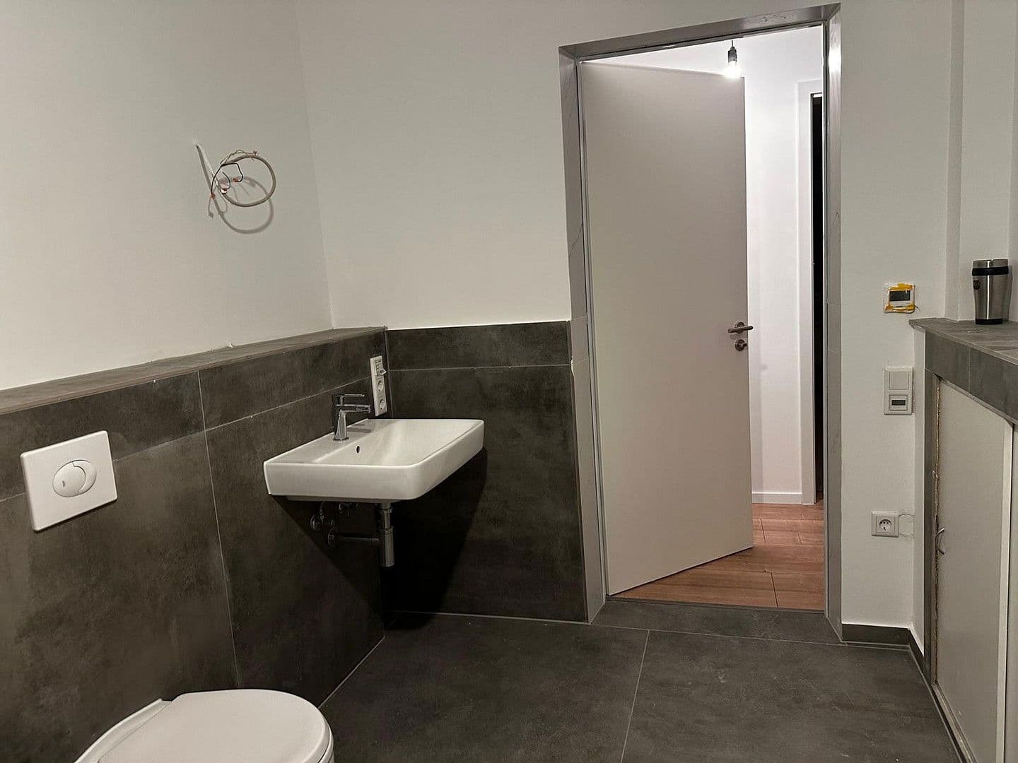 Prenájom bytu 2-izbový 78 m², Essen, Severné Porýnie - Westfálsko Prenájom bytu 2-izbový 78 m², Essen, Severné Porýnie - Westfálsko