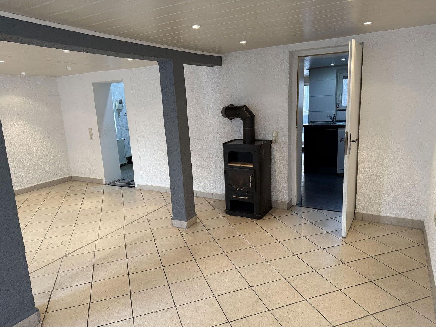 Predaj domu 100 m², pozemek 398 m², Heilbronn, Bádensko-Wurttembersko Predaj domu 100 m², pozemek 398 m², Heilbronn, Bádensko-Wurttembersko