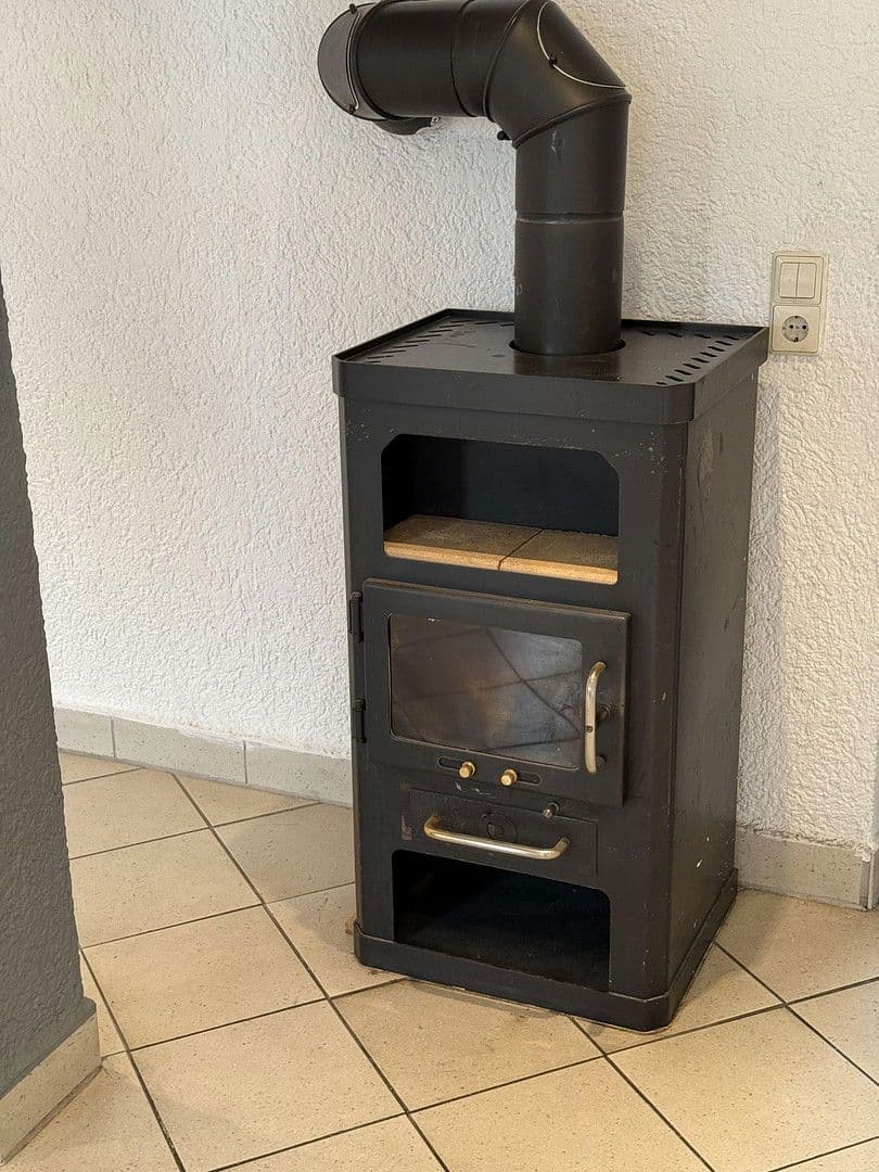 Predaj domu 100 m², pozemek 398 m², Heilbronn, Bádensko-Wurttembersko Predaj domu 100 m², pozemek 398 m², Heilbronn, Bádensko-Wurttembersko