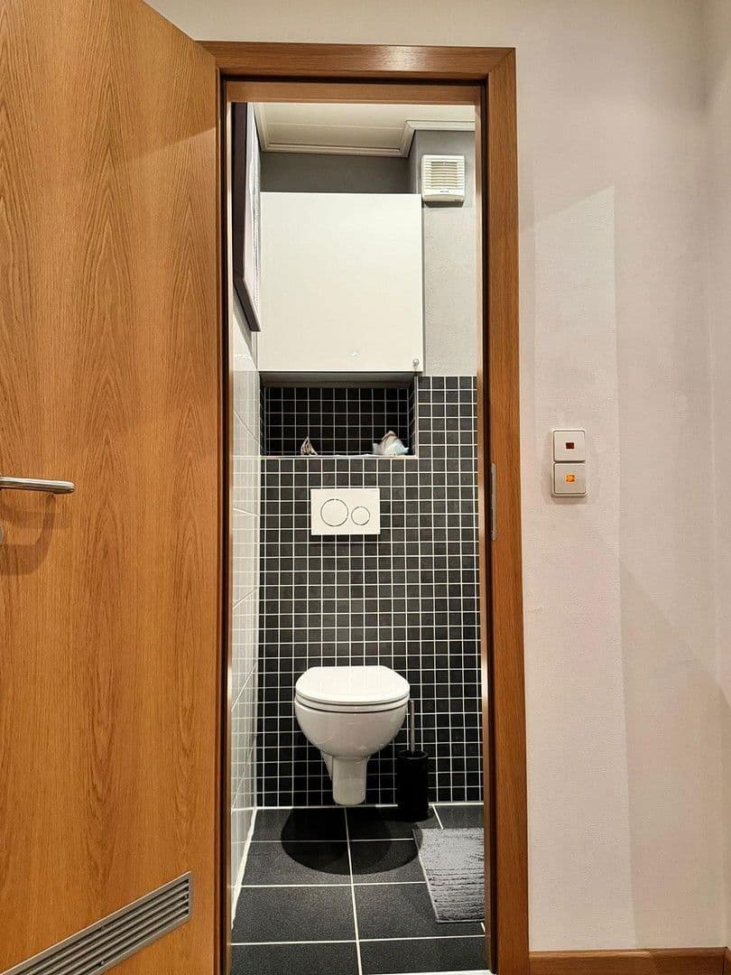 Predaj bytu 3-izbový 92 m², Schwetzingen, Bádensko-Wurttembersko Predaj bytu 3-izbový 92 m², Schwetzingen, Bádensko-Wurttembersko