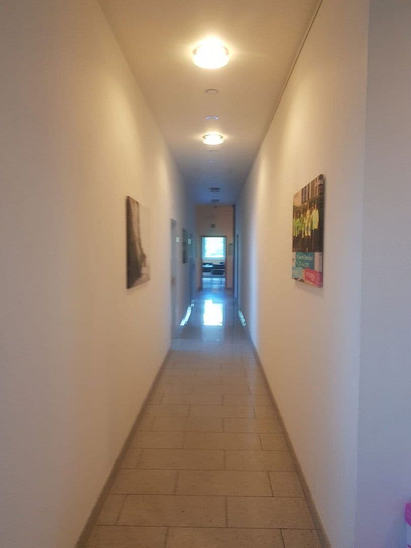 Prenájom kancelárie 84 m², Freiherr-vom-Stein-Straße 131, Mülheim an der Ruhr, Severné Porýnie - Westfálsko Prenájom kancelárie 84 m², Freiherr-vom-Stein-Straße 131, Mülheim an der Ruhr, Severné Porýnie - Westfálsko