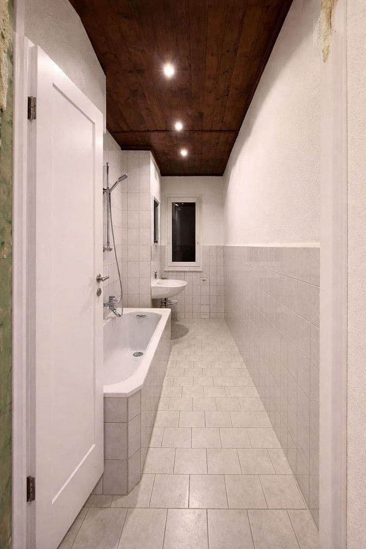 Prenájom bytu 3-izbový 59 m², Erfurter Straße 7, Grammetal, Durínsko Prenájom bytu 3-izbový 59 m², Erfurter Straße 7, Grammetal, Durínsko