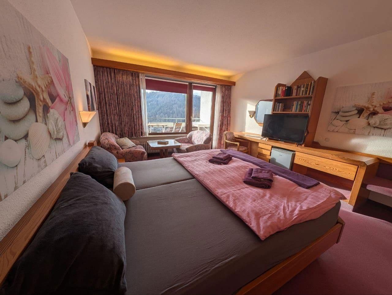 Prenájom bytu 1-izbový 37 m², Hölderlinstraße 1, Bad Liebenzell, Bádensko-Wurttembersko Prenájom bytu 1-izbový 37 m², Hölderlinstraße 1, Bad Liebenzell, Bádensko-Wurttembersko