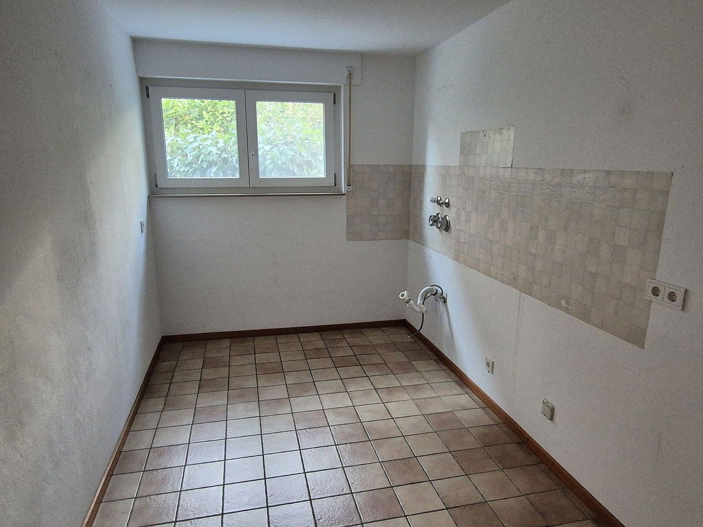 Prenájom bytu 2-izbový 65 m², Lameystraße 47, Pforzheim, Bádensko-Wurttembersko Prenájom bytu 2-izbový 65 m², Lameystraße 47, Pforzheim, Bádensko-Wurttembersko