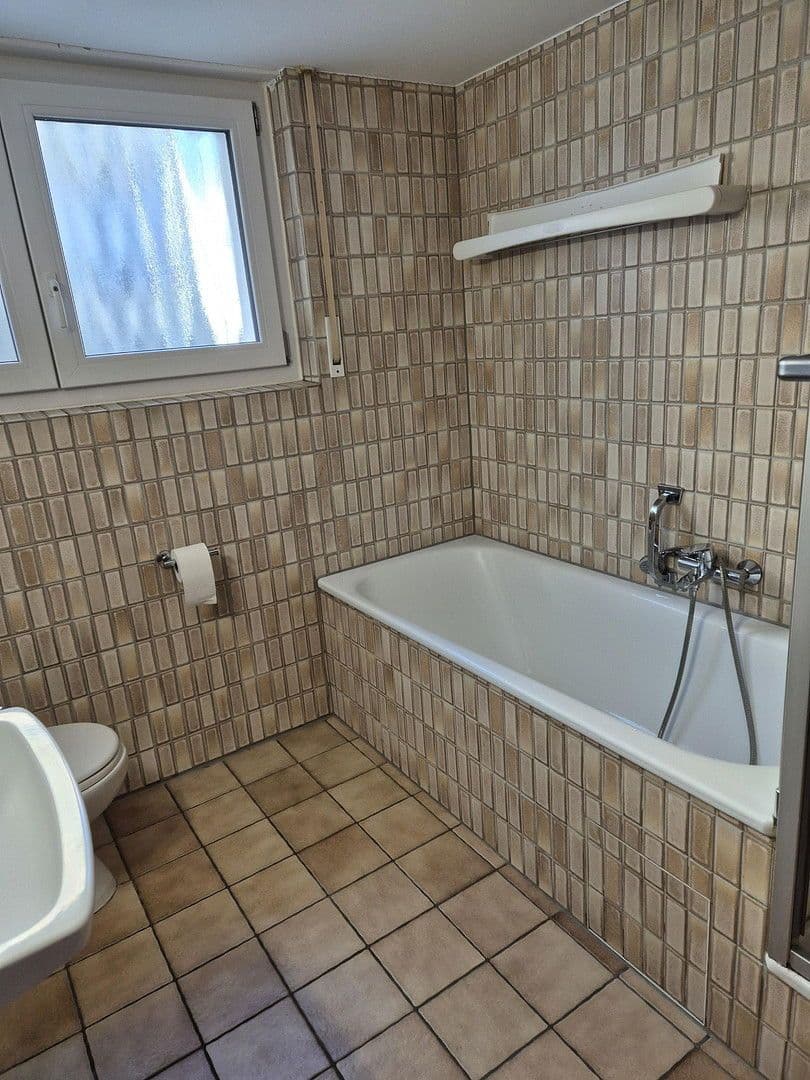 Prenájom bytu 2-izbový 65 m², Lameystraße 47, Pforzheim, Bádensko-Wurttembersko Prenájom bytu 2-izbový 65 m², Lameystraße 47, Pforzheim, Bádensko-Wurttembersko