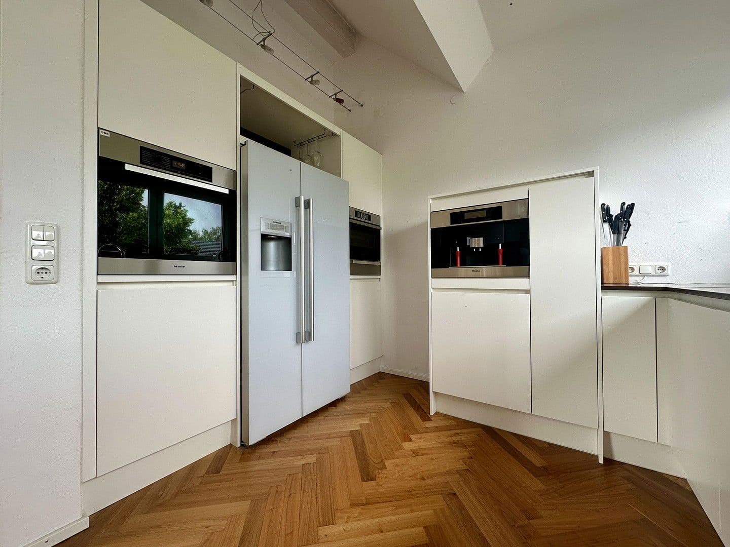 Predaj bytu 5-izbový 174 m², Fasangartenstraße 100, München, Bavorsko Predaj bytu 5-izbový 174 m², Fasangartenstraße 100, München, Bavorsko