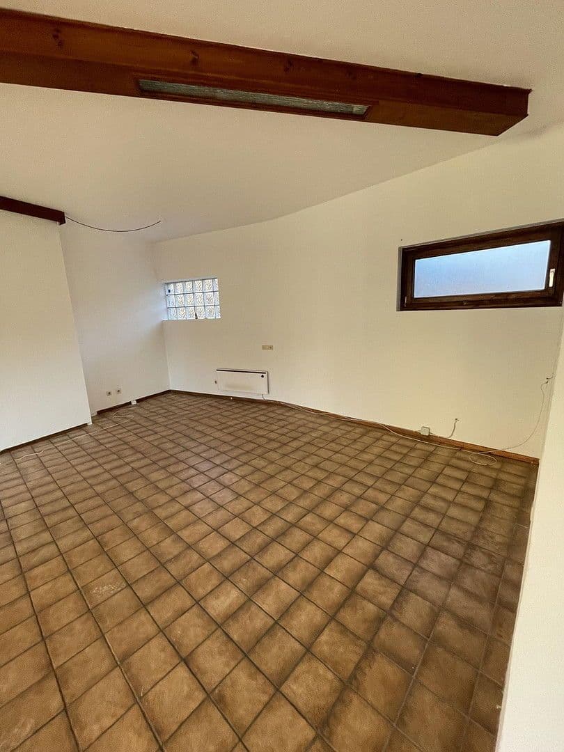 Prenájom kancelárie 160 m², Gymnasiumweg 4, St.Paul im Lavanttal, Korutánsko Prenájom kancelárie 160 m², Gymnasiumweg 4, St.Paul im Lavanttal, Korutánsko