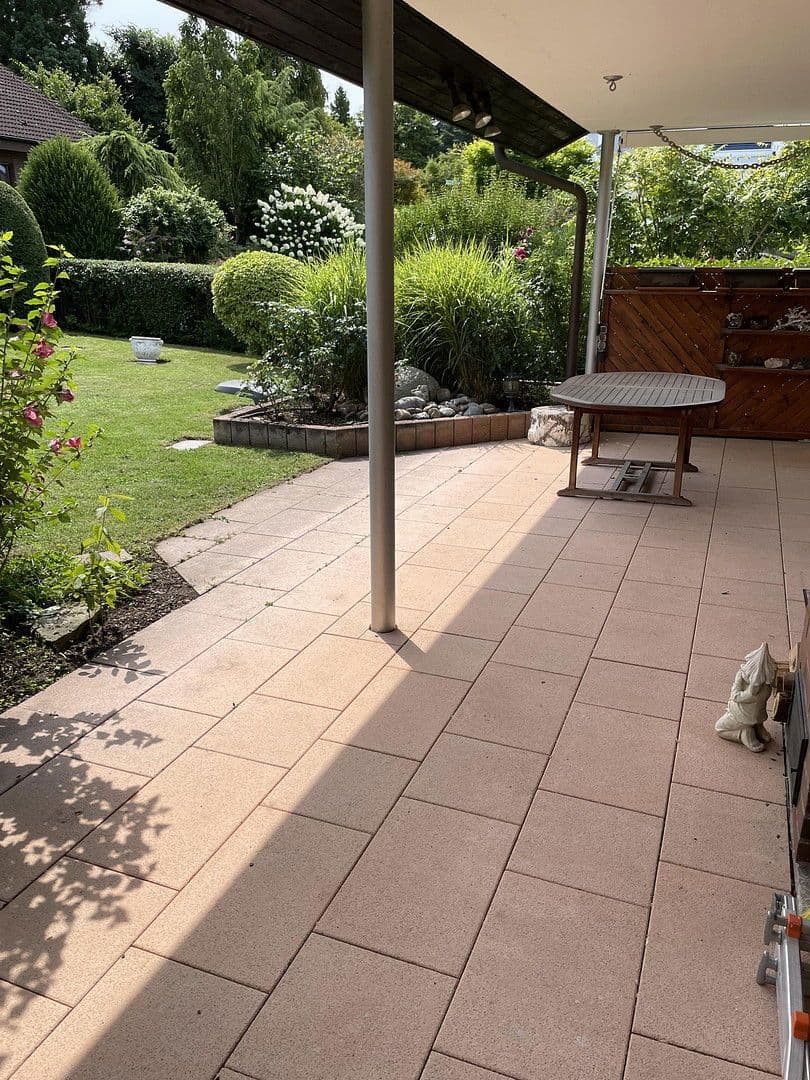 Predaj domu 186 m², pozemek 915 m², Abstatt, Bádensko-Wurttembersko Predaj domu 186 m², pozemek 915 m², Abstatt, Bádensko-Wurttembersko