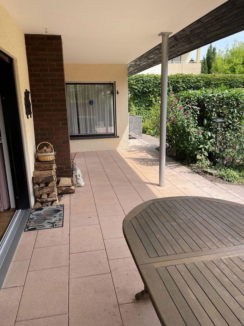 Predaj domu 186 m², pozemek 915 m², Abstatt, Bádensko-Wurttembersko Predaj domu 186 m², pozemek 915 m², Abstatt, Bádensko-Wurttembersko