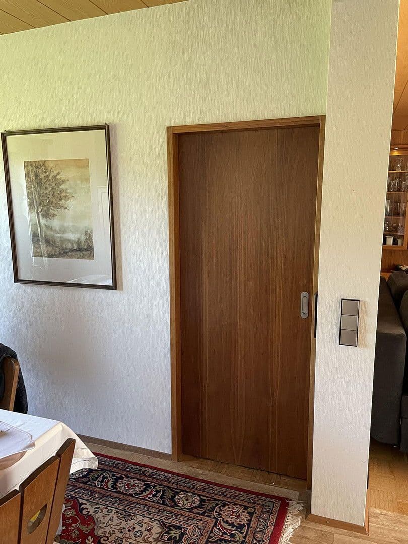 Predaj domu 186 m², pozemek 915 m², Abstatt, Bádensko-Wurttembersko Predaj domu 186 m², pozemek 915 m², Abstatt, Bádensko-Wurttembersko