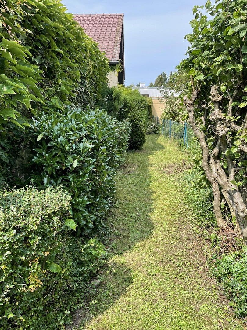 Predaj domu 186 m², pozemek 915 m², Abstatt, Bádensko-Wurttembersko Predaj domu 186 m², pozemek 915 m², Abstatt, Bádensko-Wurttembersko