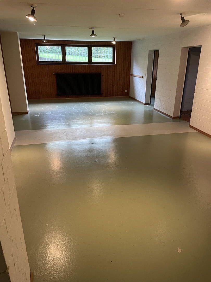 Predaj domu 186 m², pozemek 915 m², Abstatt, Bádensko-Wurttembersko Predaj domu 186 m², pozemek 915 m², Abstatt, Bádensko-Wurttembersko