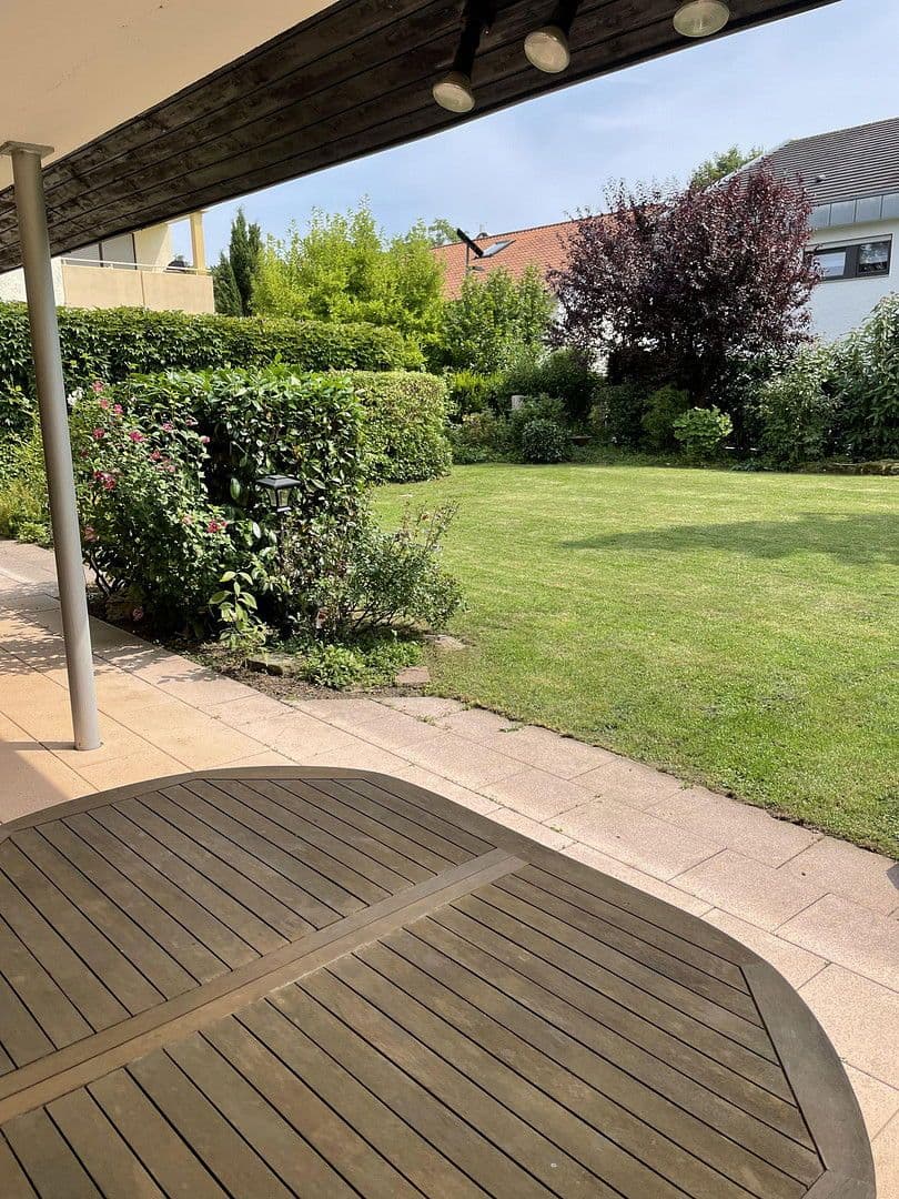 Predaj domu 186 m², pozemek 915 m², Abstatt, Bádensko-Wurttembersko Predaj domu 186 m², pozemek 915 m², Abstatt, Bádensko-Wurttembersko