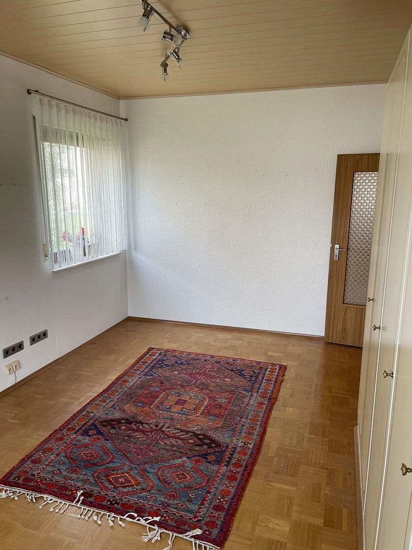 Predaj domu 186 m², pozemek 915 m², Abstatt, Bádensko-Wurttembersko Predaj domu 186 m², pozemek 915 m², Abstatt, Bádensko-Wurttembersko