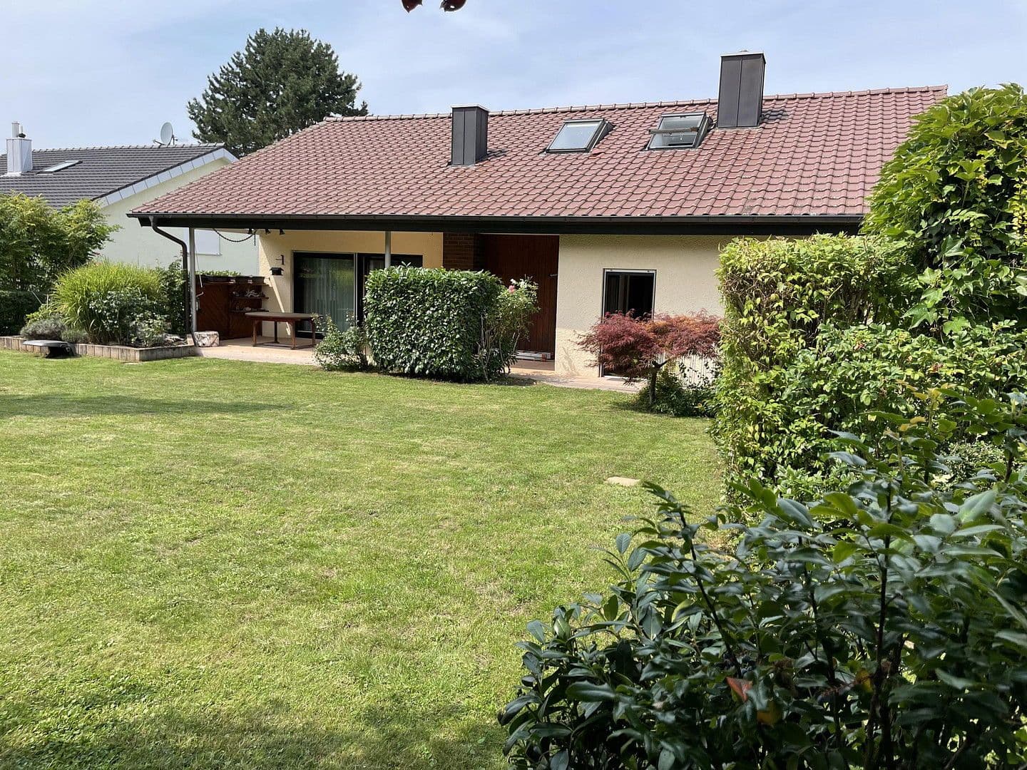 Predaj domu 186 m², pozemek 915 m², Abstatt, Bádensko-Wurttembersko Predaj domu 186 m², pozemek 915 m², Abstatt, Bádensko-Wurttembersko