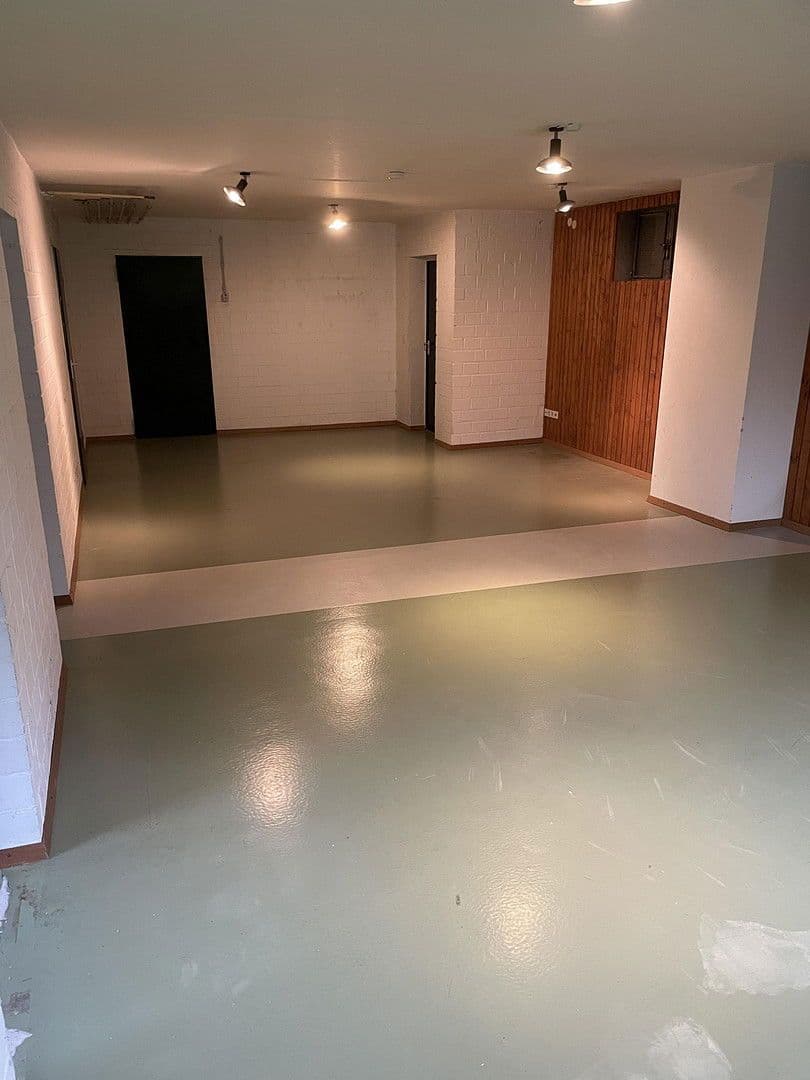 Predaj domu 186 m², pozemek 915 m², Abstatt, Bádensko-Wurttembersko Predaj domu 186 m², pozemek 915 m², Abstatt, Bádensko-Wurttembersko