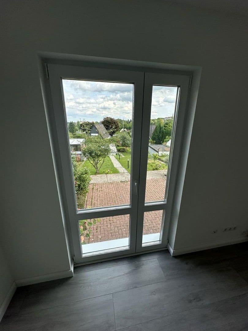 Predaj domu 77 m², pozemek 325 m², Vagel-Griep-Platz 5, Hamburg-Eißendorf, Hamburg Predaj domu 77 m², pozemek 325 m², Vagel-Griep-Platz 5, Hamburg-Eißendorf, Hamburg