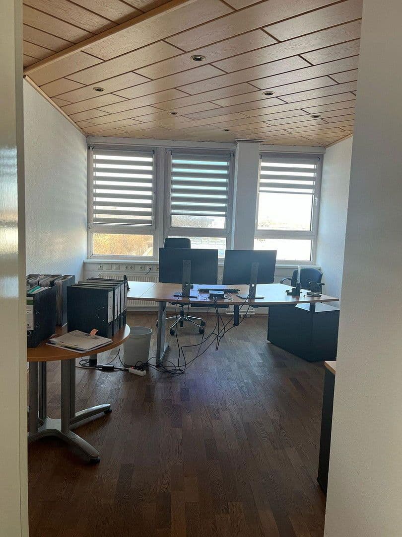 Prenájom kancelárie 180 m², Hildesheim, Dolné Sasko Prenájom kancelárie 180 m², Hildesheim, Dolné Sasko