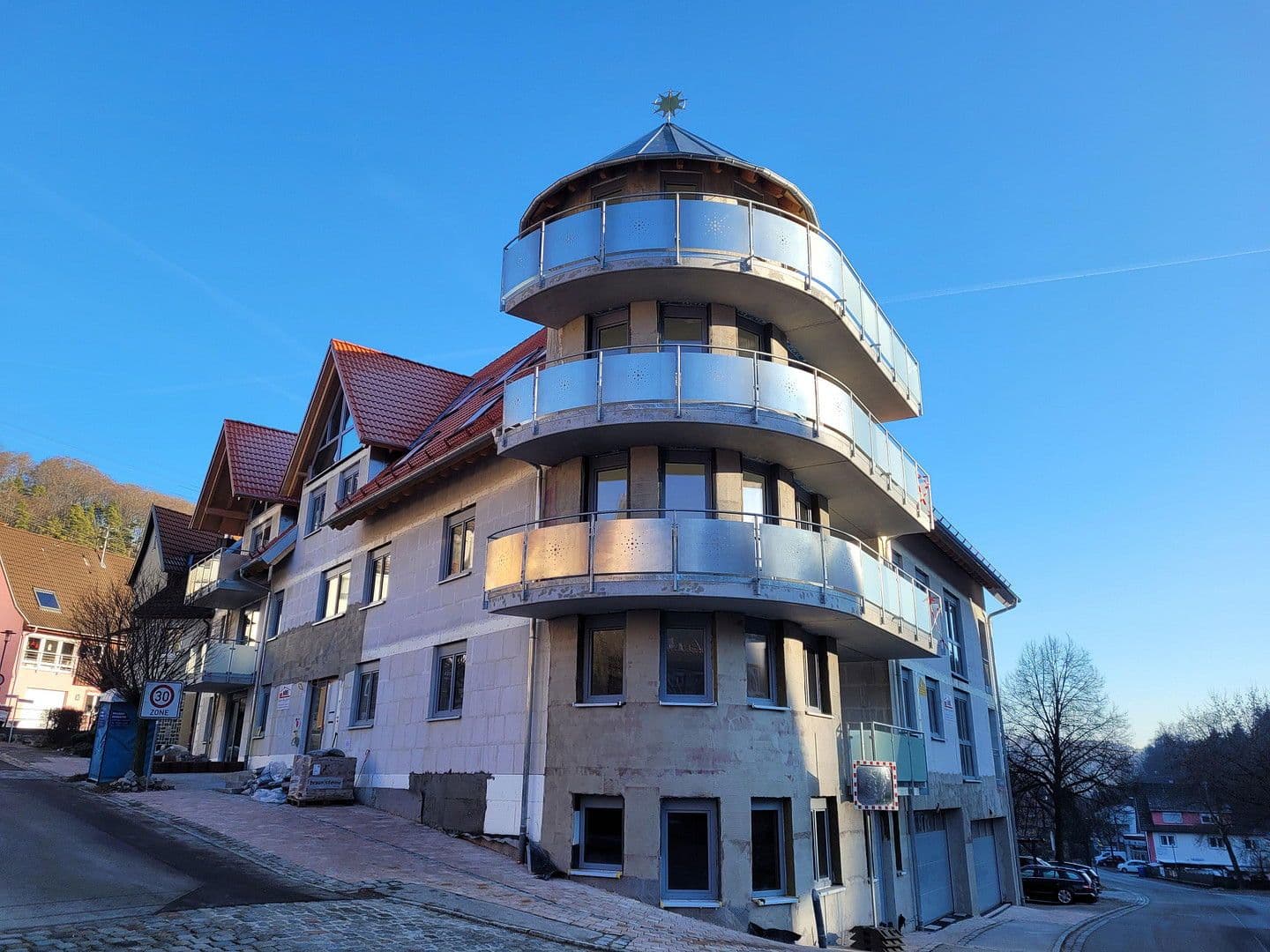 Prenájom bytu 4-izbový 120 m², Horb am Neckar, Bádensko-Wurttembersko Prenájom bytu 4-izbový 120 m², Horb am Neckar, Bádensko-Wurttembersko