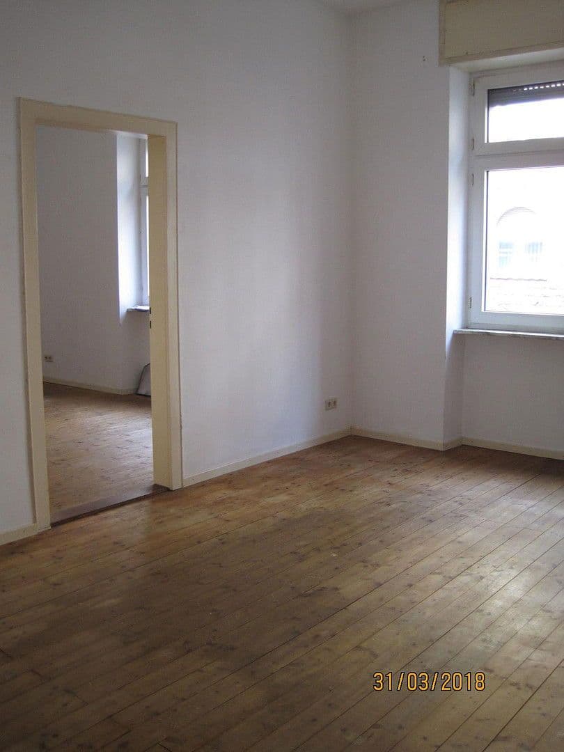 Prenájom bytu 3-izbový 78 m², Bach Str. 77, Karlsruhe, Bádensko-Wurttembersko Prenájom bytu 3-izbový 78 m², Bach Str. 77, Karlsruhe, Bádensko-Wurttembersko