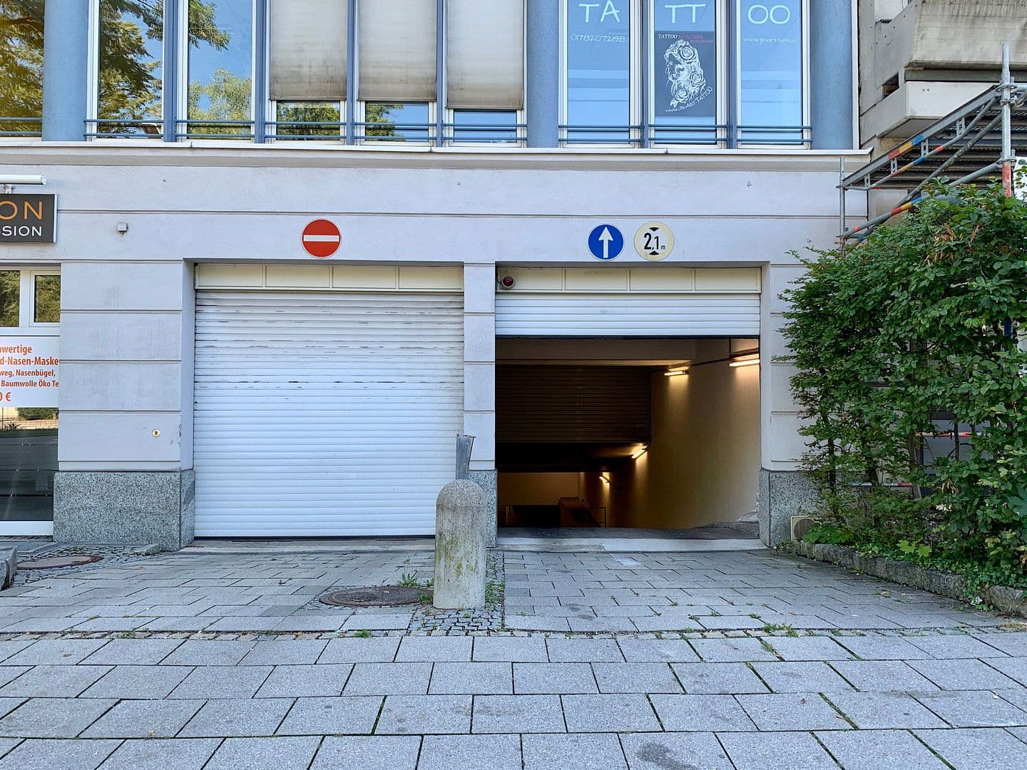 Predaj garáže, Fürstenrieder Str. 281, München, Bavorsko Predaj garáže, Fürstenrieder Str. 281, München, Bavorsko