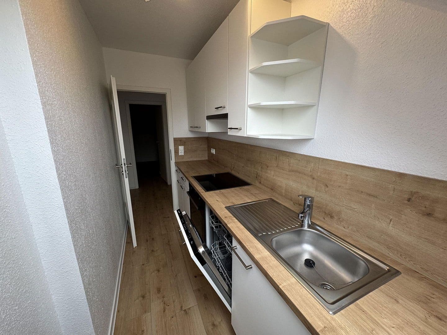 Predaj bytu 2-izbový 58 m², Andersenstr., 18, Delmenhorst, Dolné Sasko Predaj bytu 2-izbový 58 m², Andersenstr., 18, Delmenhorst, Dolné Sasko