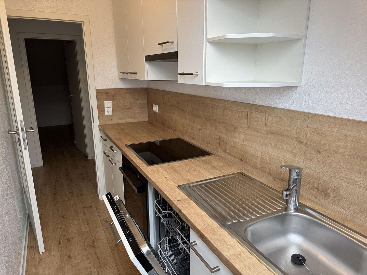 Predaj bytu 2-izbový 58 m², Andersenstr., 18, Delmenhorst, Dolné Sasko Predaj bytu 2-izbový 58 m², Andersenstr., 18, Delmenhorst, Dolné Sasko