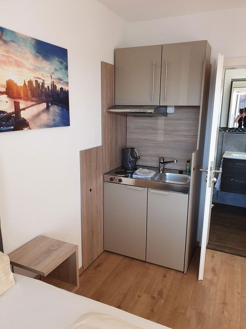 Prenájom bytu 1-izbový 17 m², Baldhamer Straße 72, Vaterstetten, Bavorsko Prenájom bytu 1-izbový 17 m², Baldhamer Straße 72, Vaterstetten, Bavorsko