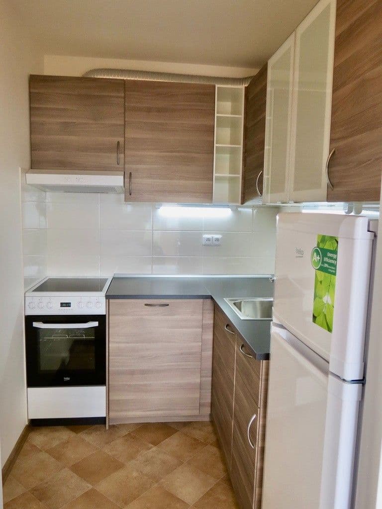 Prenájom bytu 2-izbový 47 m², Frýdlantská, Praha, Praha Prenájom bytu 2-izbový 47 m², Frýdlantská, Praha, Praha