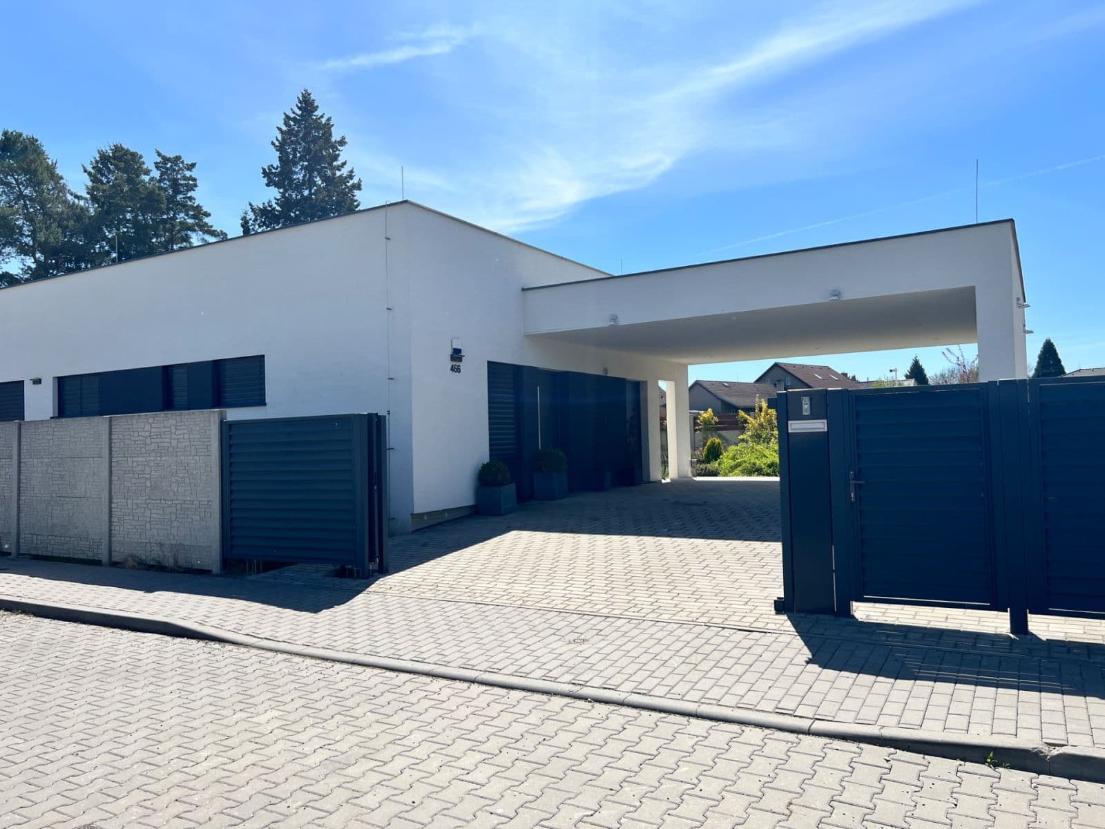 Predaj domu 190 m², pozemek 1.132 m², Bezová, Mukařov, Středočeský kraj Predaj domu 190 m², pozemek 1.132 m², Bezová, Mukařov, Středočeský kraj