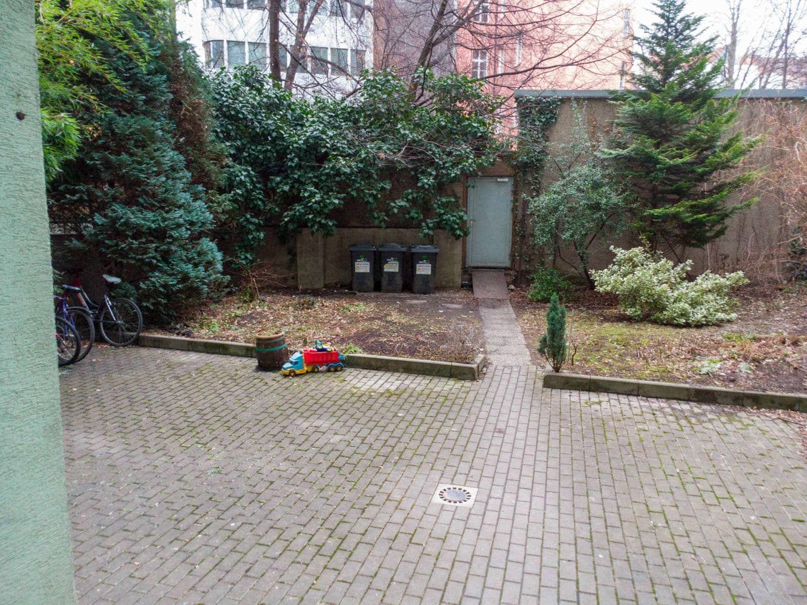 Prenájom bytu Garsoniéra 26 m², Chocholouškova, Praha, Praha Prenájom bytu Garsoniéra 26 m², Chocholouškova, Praha, Praha