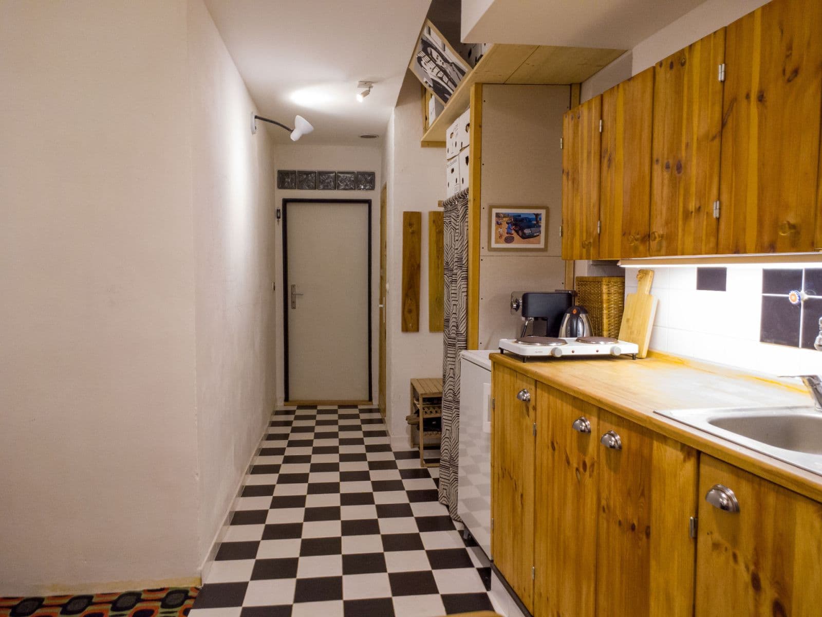 Prenájom bytu Garsoniéra 26 m², Chocholouškova, Praha, Praha Prenájom bytu Garsoniéra 26 m², Chocholouškova, Praha, Praha