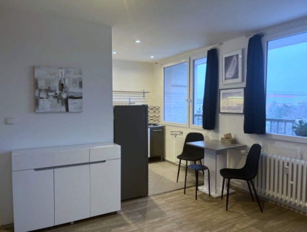 Prenájom bytu 1-izbový 26 m², Rumburská, Praha, Praha Prenájom bytu 1-izbový 26 m², Rumburská, Praha, Praha