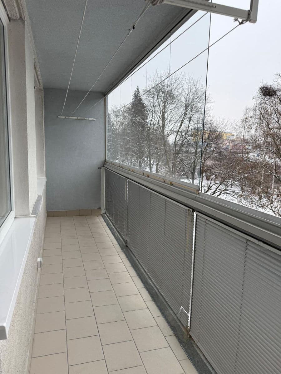 Prenájom bytu 2-izbový 40 m², Třebenická, Praha, Praha Prenájom bytu 2-izbový 40 m², Třebenická, Praha, Praha