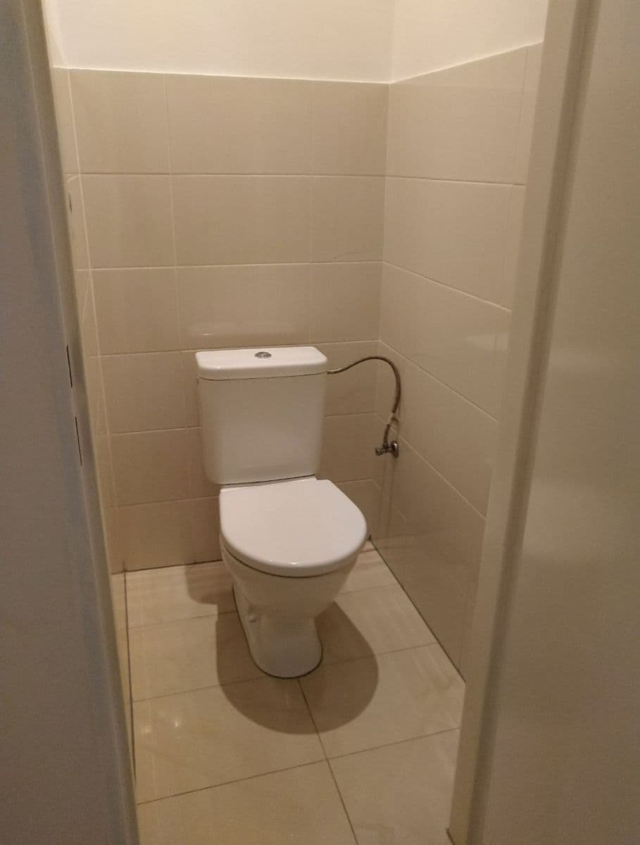 Predaj bytu 2-izbový 38 m², Plzeňská, Praha, Praha Predaj bytu 2-izbový 38 m², Plzeňská, Praha, Praha