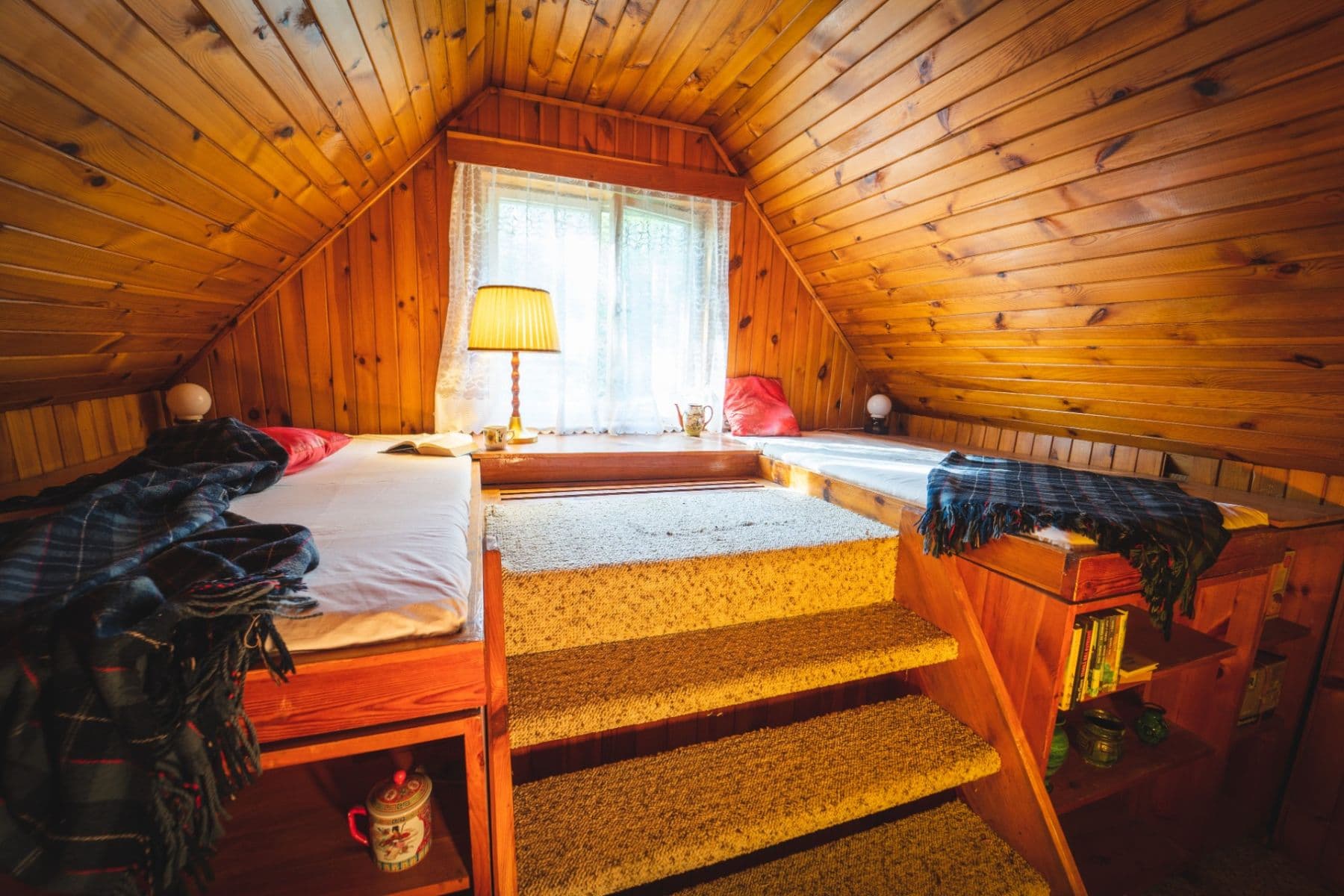 Predaj domu 241 m², pozemek 2.209 m², Chrášťany, Středočeský kraj Predaj domu 241 m², pozemek 2.209 m², Chrášťany, Středočeský kraj