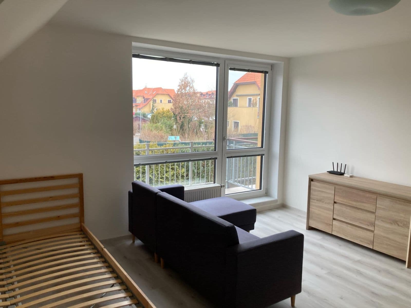 Prenájom bytu 1-izbový 36 m², K Šátalce, Jesenice, Středočeský kraj Prenájom bytu 1-izbový 36 m², K Šátalce, Jesenice, Středočeský kraj