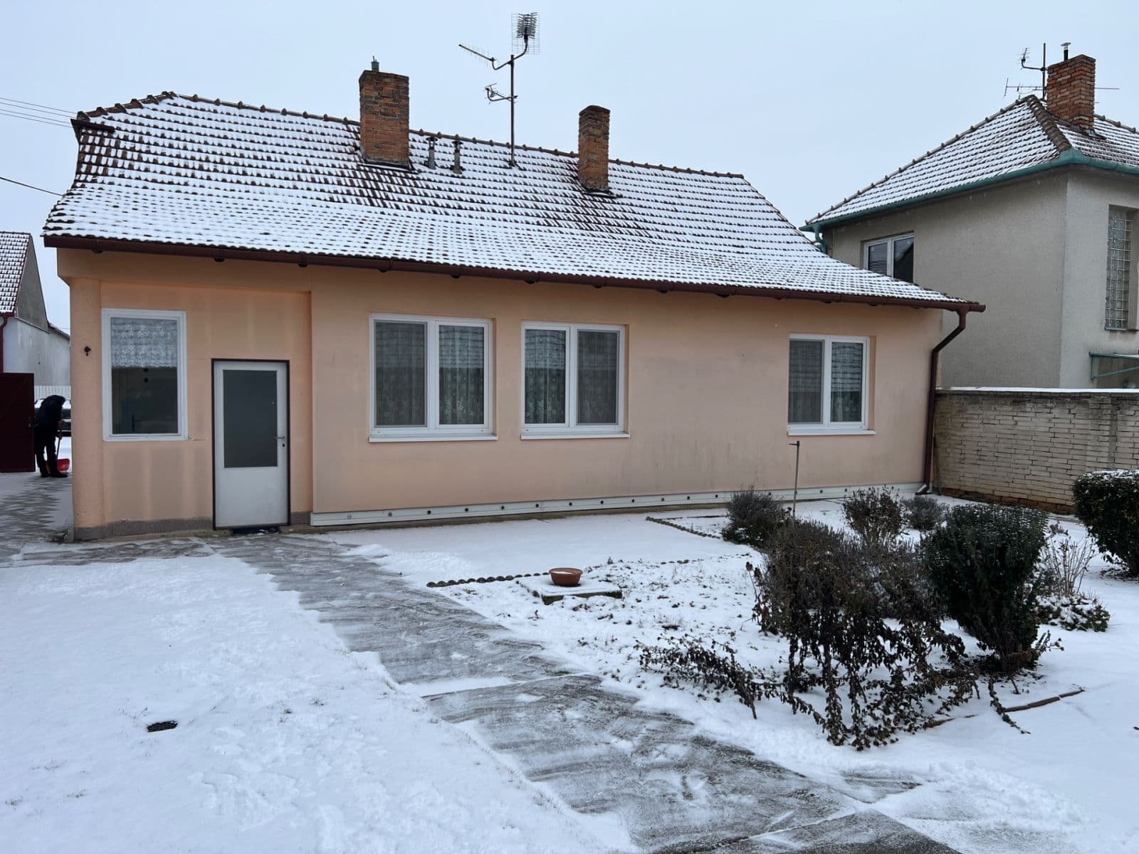 Prenájom domu 115 m², pozemek 542 m², Slíny, Velké Bílovice, Jihomoravský kraj Prenájom domu 115 m², pozemek 542 m², Slíny, Velké Bílovice, Jihomoravský kraj