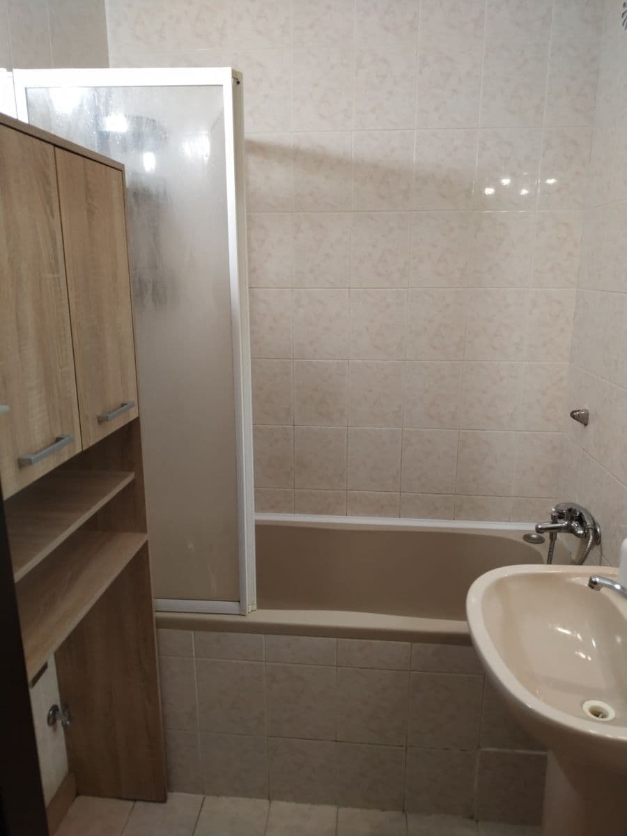 Prenájom bytu 2-izbový 54 m², Mánesova, Frýdek-Místek, Moravskoslezský kraj Prenájom bytu 2-izbový 54 m², Mánesova, Frýdek-Místek, Moravskoslezský kraj