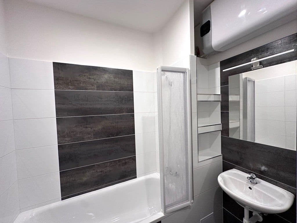 Predaj bytu 2-izbový 53 m², Ve Stínu, Praha, Praha Predaj bytu 2-izbový 53 m², Ve Stínu, Praha, Praha