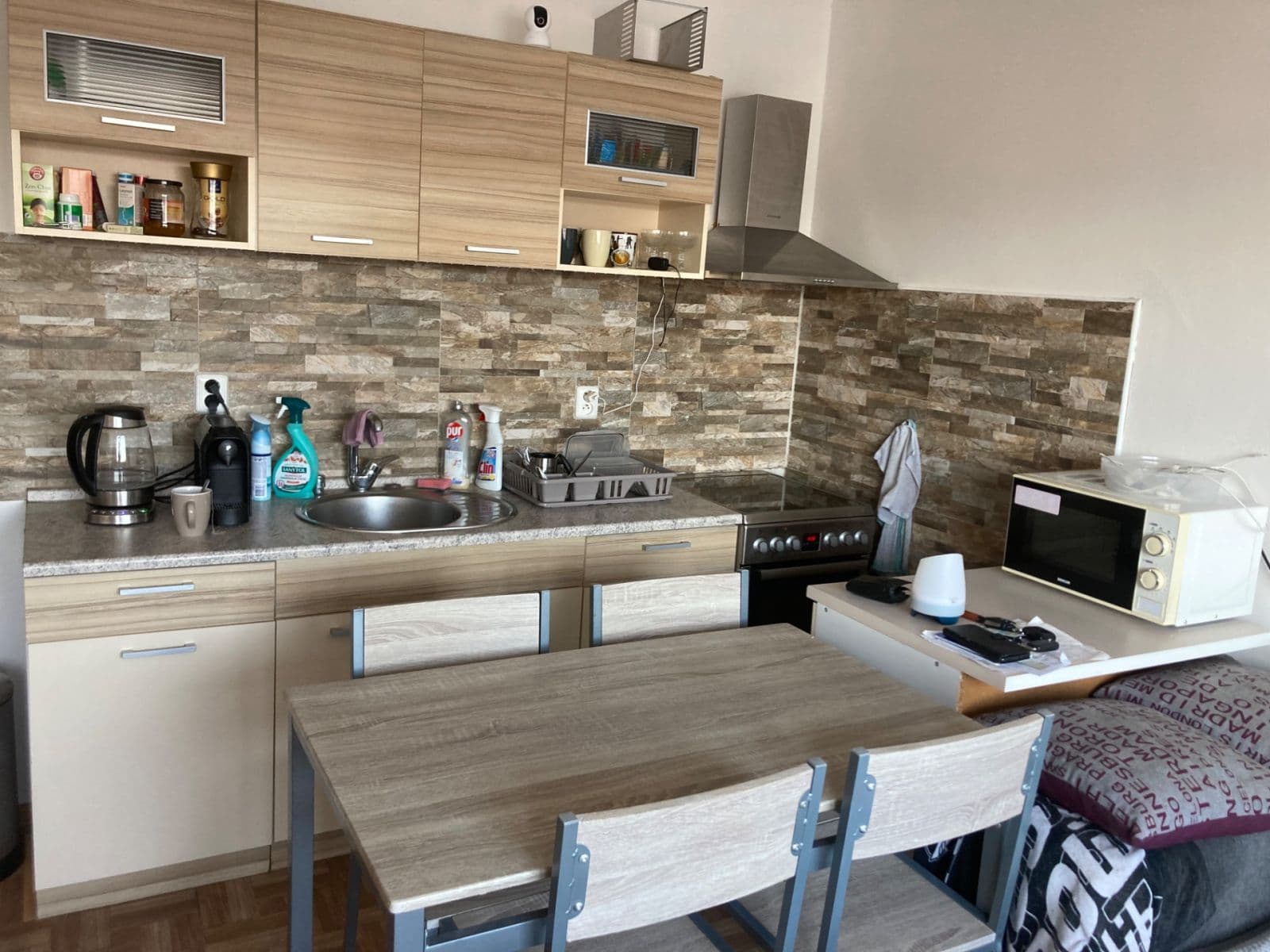 Predaj bytu 2-izbový 42 m², Ježkova, Liberec, Liberecký kraj Predaj bytu 2-izbový 42 m², Ježkova, Liberec, Liberecký kraj