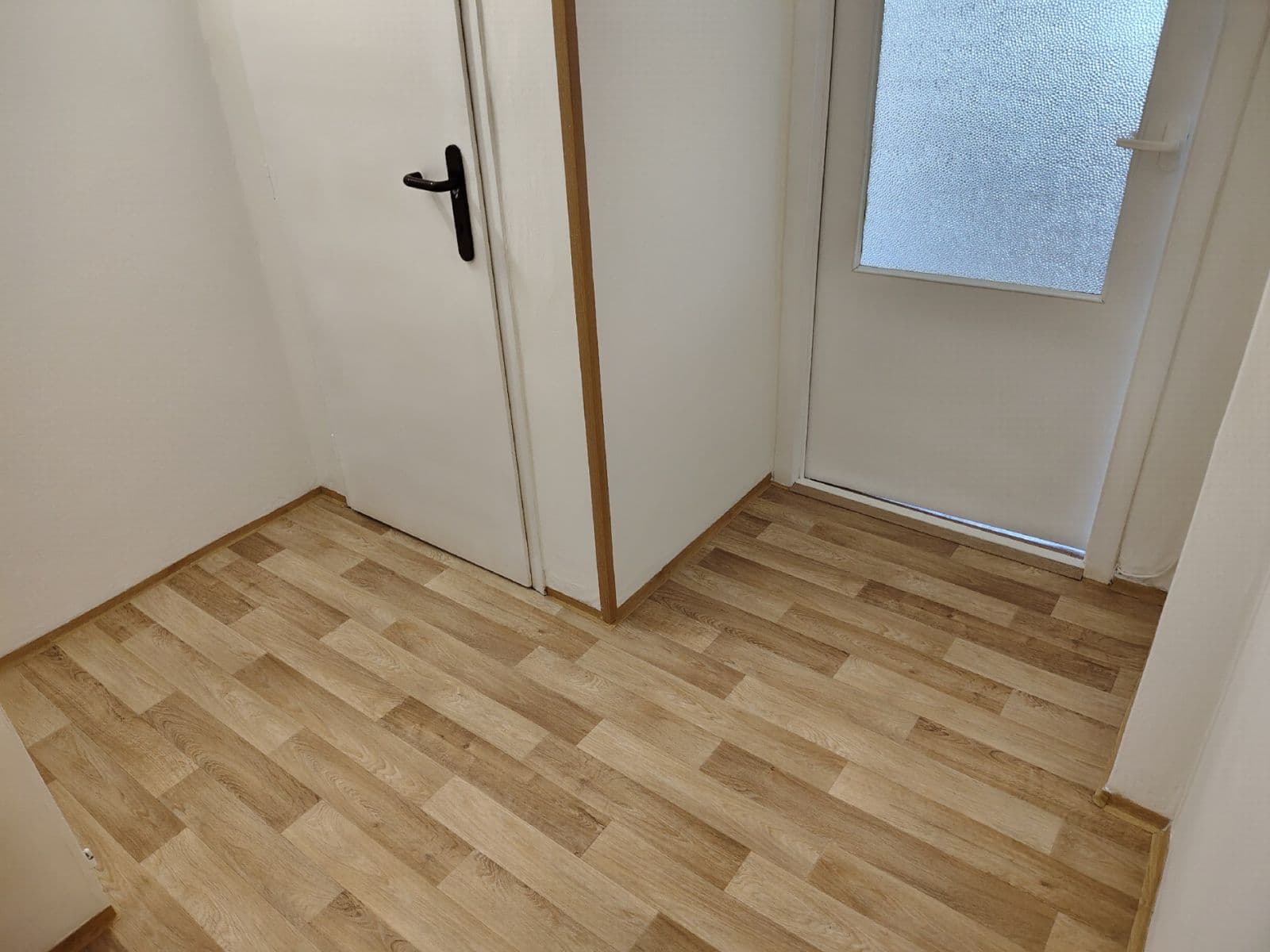 Prenájom bytu 1-izbový 34 m², Uzbecká, Brno, Jihomoravský kraj Prenájom bytu 1-izbový 34 m², Uzbecká, Brno, Jihomoravský kraj