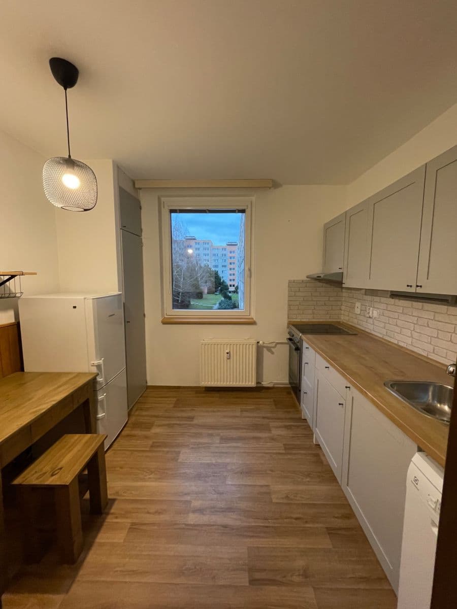 Prenájom bytu 3-izbový 81 m², Podlesí II, Zlín, Zlínský kraj Prenájom bytu 3-izbový 81 m², Podlesí II, Zlín, Zlínský kraj