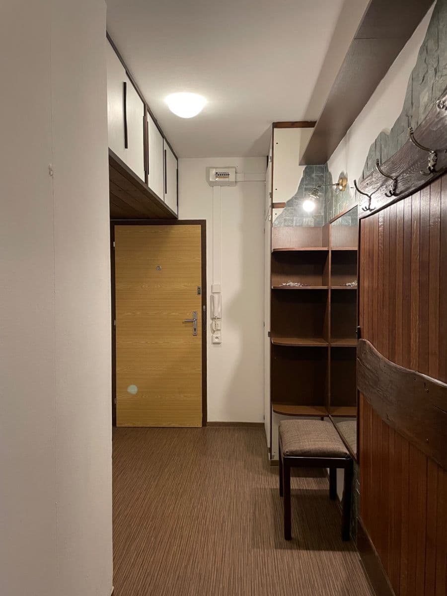 Prenájom bytu 3-izbový 81 m², Podlesí II, Zlín, Zlínský kraj Prenájom bytu 3-izbový 81 m², Podlesí II, Zlín, Zlínský kraj